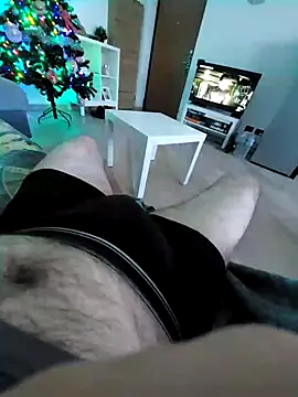 Snapshot of Marcolino183 chatting on December 23, 2024, 3:33 pm Marcolino183 online show from December 23, 2024, 3:33 pm