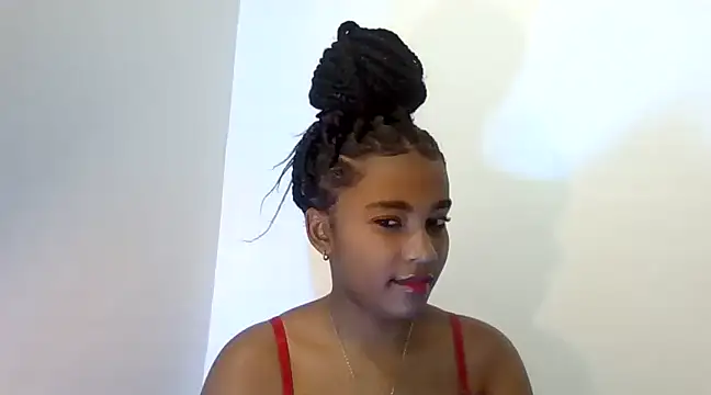 Snapshot of Behla_rouseh chatting on March 11, 2025, 1:59 am Behla rouseh online show from March 11, 2025, 1:59 am