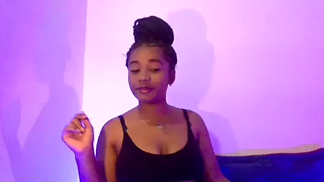 Snapshot of Behla_rouseh chatting on March 16, 2025, 6:34 pm Behla rouseh online show from March 16, 2025, 6:34 pm