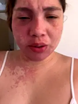 WhiteWomen online show from November 29, 2025, 4:10 pm