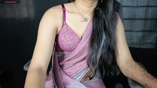 Snapshot of manogna_teluguammai chatting on November 25, 2025, 6:24 am manogna teluguammai online show from November 25, 2025, 6:24 am