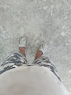 Snapshot of ridetoheaven chatting on February 15, 2026, 12:03 pm ridetoheaven online show from February 15, 2026, 12:03 pm