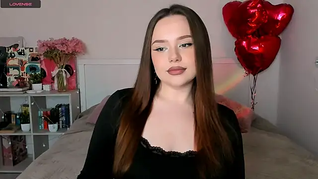 Snapshot of LittleKiitten chatting on May 29, 2026, 2:59 pm LittleKiitten online show from May 29, 2026, 2:59 pm