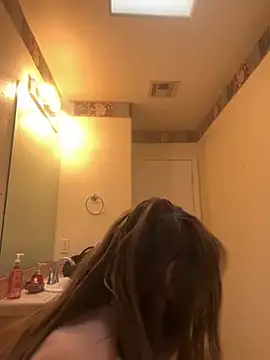 Johndoe2292 online show from November 22, 2025, 9:36 pm