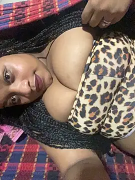 Snapshot of vic_pretynhaa chatting on October 14, 2025, 3:18 am vic pretynhaa online show from October 14, 2025, 3:18 am