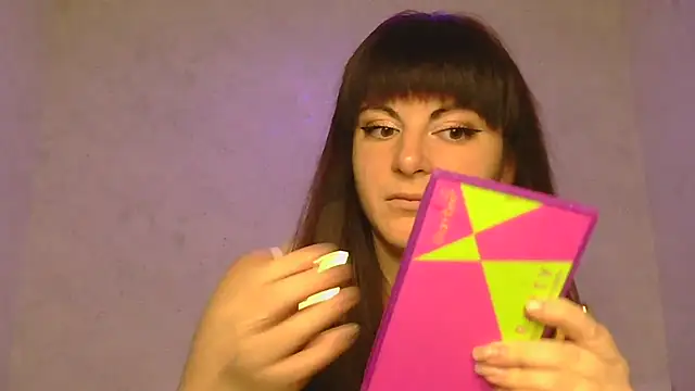 Snapshot of StarandMoon chatting on November 1, 2025, 5:15 pm StarandMoon online show from November 1, 2025, 5:15 pm