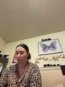 papsmirf   online show from February 23, 2026, 8:28 pm