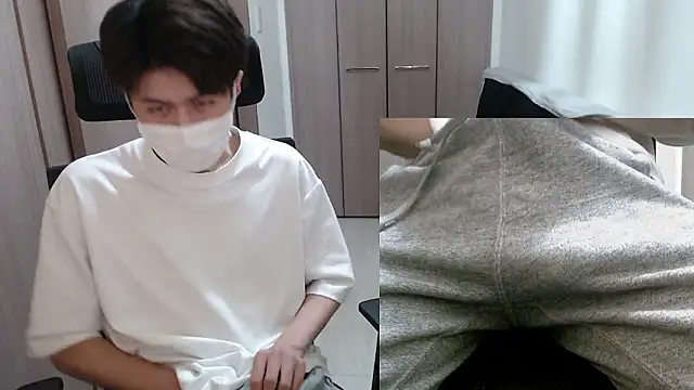 Snapshot of ryota_kkk chatting on November 8, 2025, 2:06 pm ryota kkk online show from November 8, 2025, 2:06 pm