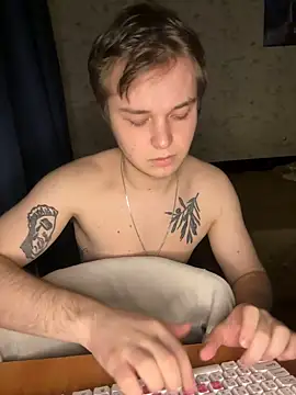 Snapshot of Family-Mm1 chatting on January 12, 2025, 11:58 pm Family-Mm1 online show from January 12, 2025, 11:58 pm