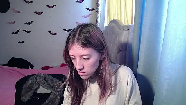 Snapshot of BRIAR_AND_BLAIR chatting on September 16, 2025, 4:08 pm BRIAR AND BLAIR online show from September 16, 2025, 4:08 pm