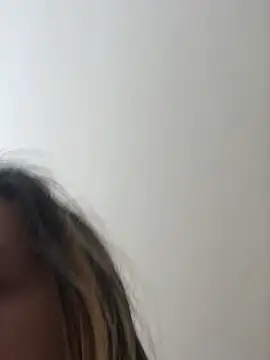 Meliss Official9 online show from April 7, 2026, 9:32 am