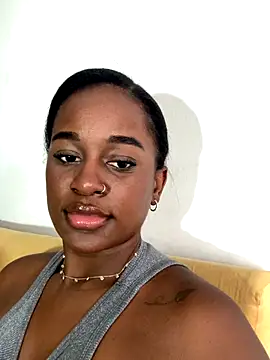 AkiraHomers online show from September 24, 2025, 9:51 pm