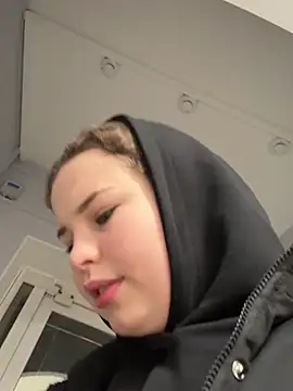 AlenaDast online show from December 13, 2024, 3:11 pm