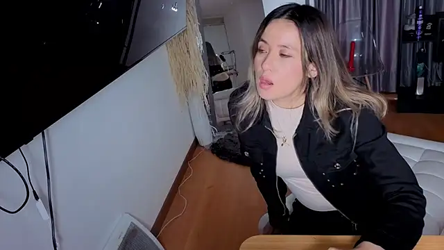 sexfire lalita online show from March 30, 2026, 8:32 pm