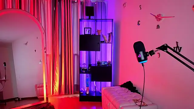 sexfire lalita online show from May 14, 2026, 10:16 pm