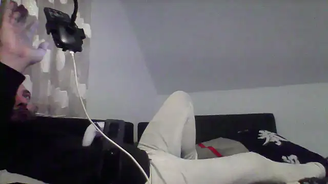 NewyorkDimi online show from February 5, 2026, 3:11 am