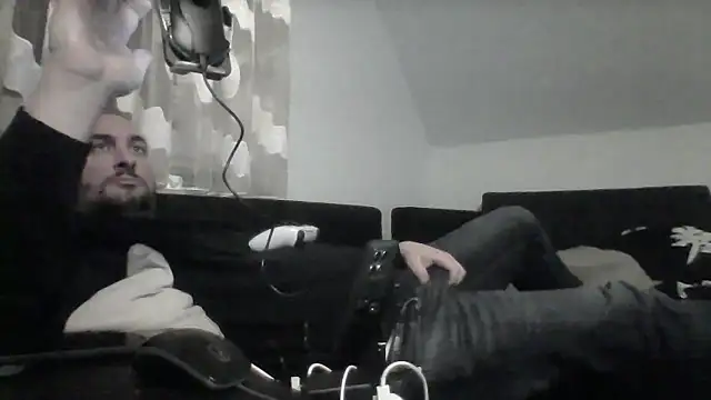 NewyorkDimi online show from February 17, 2026, 12:29 am