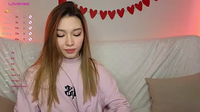 LuxuryGirl   online show from March 8, 2025, 8:22 am