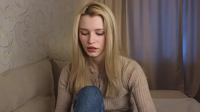 elsa limerence online show from February 5, 2026, 5:12 am