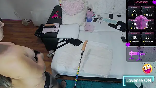 Snapshot of hot_jessica_tyler chatting on September 30, 2025, 5:51 pm hot jessica tyler online show from September 30, 2025, 5:51 pm