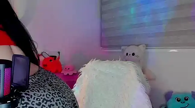 Snapshot of _riassgremory chatting on January 2, 2025, 4:56 pm riassgremory online show from January 2, 2025, 4:56 pm