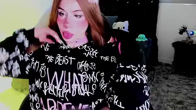 Snapshot of _riassgremory chatting on October 5, 2025, 8:51 pm riassgremory online show from October 5, 2025, 8:51 pm