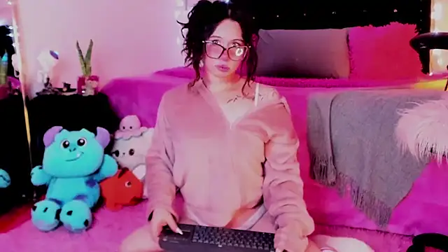 Snapshot of _riassgremory chatting on October 24, 2025, 5:09 pm riassgremory online show from October 24, 2025, 5:09 pm