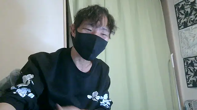 Snapshot of UKI06 chatting on December 14, 2024, 2:42 pm UKI06 online show from December 14, 2024, 2:42 pm