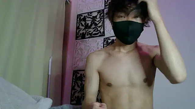 Snapshot of UKI06 chatting on January 19, 2025, 3:53 pm UKI06 online show from January 19, 2025, 3:53 pm