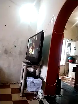 Snapshot of Polygamist chatting on September 9, 2025, 7:41 am Polygamist online show from September 9, 2025, 7:41 am