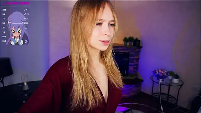 Snapshot of LynetBurby chatting on December 18, 2024, 7:52 pm LynetBurby online show from December 18, 2024, 7:52 pm