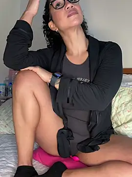 Snapshot of soli-lov chatting on January 20, 2025, 4:34 pm soli-lov online show from January 20, 2025, 4:34 pm