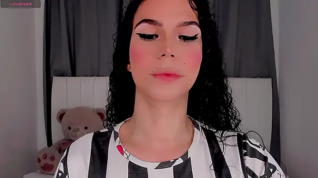 Snapshot of gatitavenecis chatting on September 20, 2025, 1:23 pm gatitavenecis online show from September 20, 2025, 1:23 pm