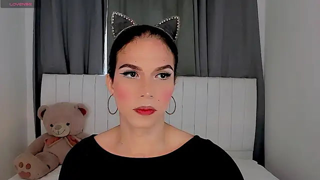 Snapshot of gatitavenecis chatting on September 24, 2025, 5:05 pm gatitavenecis online show from September 24, 2025, 5:05 pm