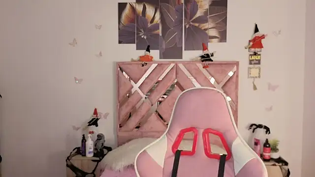 Snapshot of Diosa-afrodita chatting on October 24, 2025, 4:20 am Diosa-afrodita online show from October 24, 2025, 4:20 am