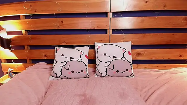 Snapshot of stefania_lerner chatting on March 18, 2025, 3:53 pm stefania lerner online show from March 18, 2025, 3:53 pm