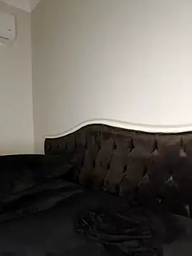 -Arab milf- online show from December 4, 2024, 7:39 am