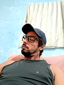 Snapshot of 2024gaelpiroca chatting on October 9, 2025, 12:19 am 2024gaelpiroca online show from October 9, 2025, 12:19 am