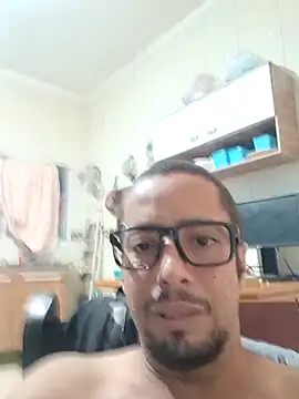 Snapshot of 2024gaelpiroca chatting on November 15, 2025, 11:54 pm 2024gaelpiroca online show from November 15, 2025, 11:54 pm