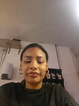 Snapshot of morena-399 chatting on February 5, 2026, 6:56 pm morena-399 online show from February 5, 2026, 6:56 pm