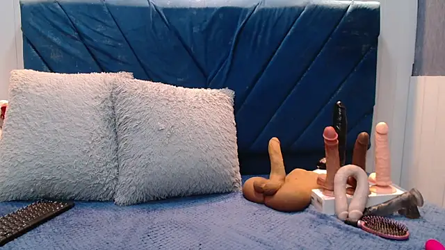 Snapshot of NathaliaSmith3x chatting on September 26, 2025, 5:11 am NathaliaSmith3x online show from September 26, 2025, 5:11 am