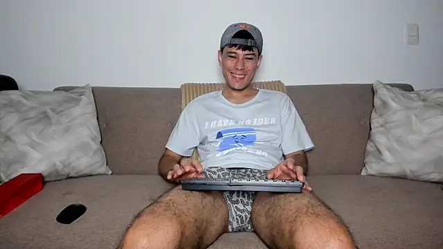 Snapshot of Huge_latin_cock chatting on October 4, 2025, 10:08 pm Huge latin cock online show from October 4, 2025, 10:08 pm