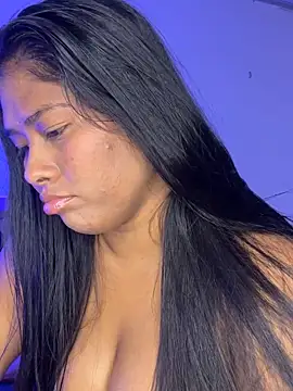 Snapshot of hurren_pasha chatting on March 18, 2026, 1:14 pm hurren pasha online show from March 18, 2026, 1:14 pm