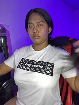 Snapshot of hurren_pasha chatting on April 9, 2026, 12:43 pm hurren pasha online show from April 9, 2026, 12:43 pm