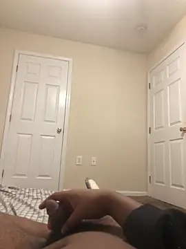 Snapshot of Dddoggystacks chatting on November 2, 2025, 9:28 pm Dddoggystacks online show from November 2, 2025, 9:28 pm