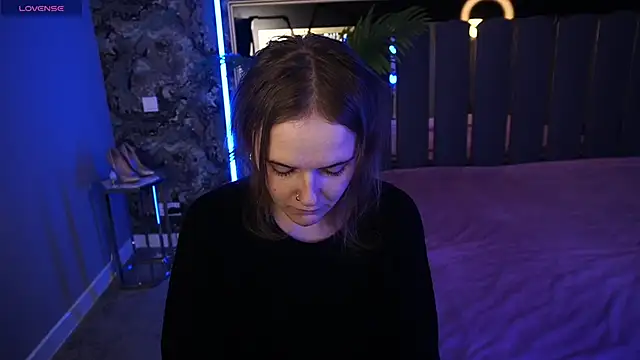 Snapshot of MaribelRiverr_ chatting on November 7, 2025, 6:57 am MaribelRiverr online show from November 7, 2025, 6:57 am