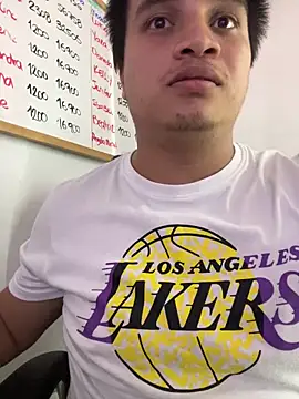 ahntony  69 online show from February 3, 2026, 8:41 am