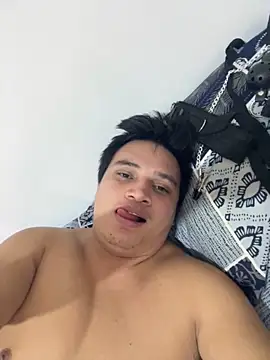 ahntony  69 online show from February 11, 2026, 9:09 pm