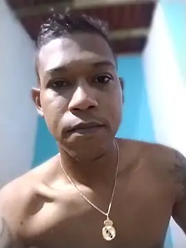 Abreu 17 online show from May 6, 2026, 1:47 am