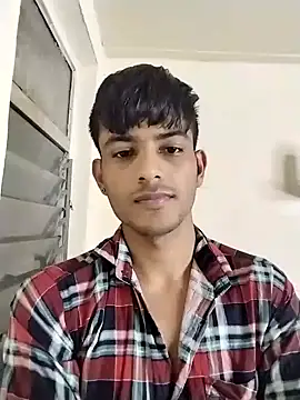 Snapshot of kingkartik7 chatting on February 6, 2025, 7:18 pm kingkartik7 online show from February 6, 2025, 7:18 pm